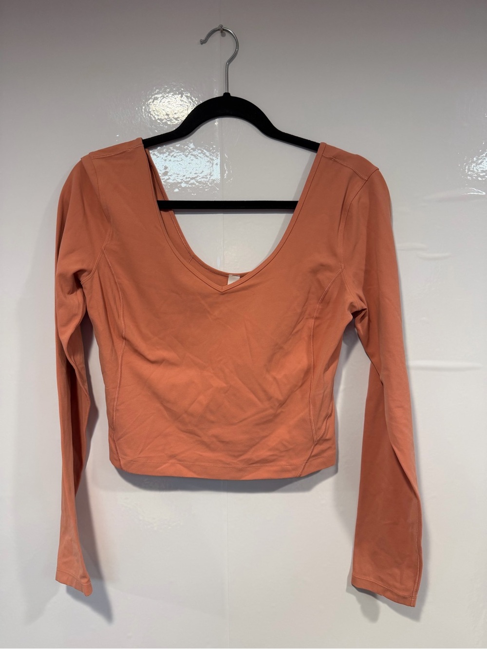 Lululemon align Long Sleeve V-Neck Crop Top - Peach